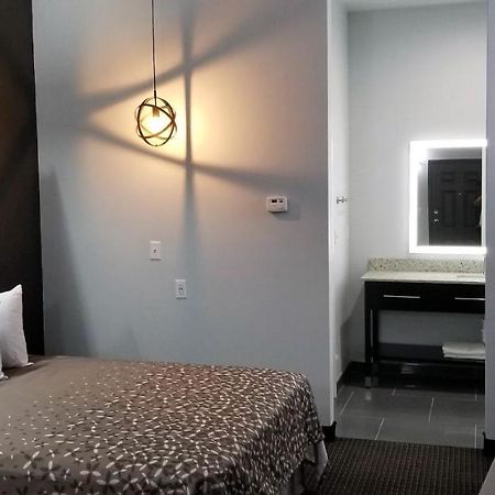 Continental Inn & Suites Конуэй Экстерьер фото