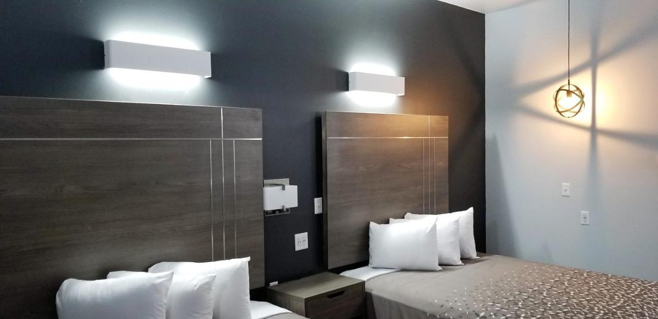 Continental Inn & Suites Конуэй Экстерьер фото