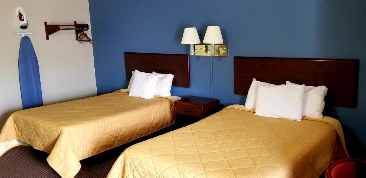 Continental Inn & Suites Конуэй Экстерьер фото