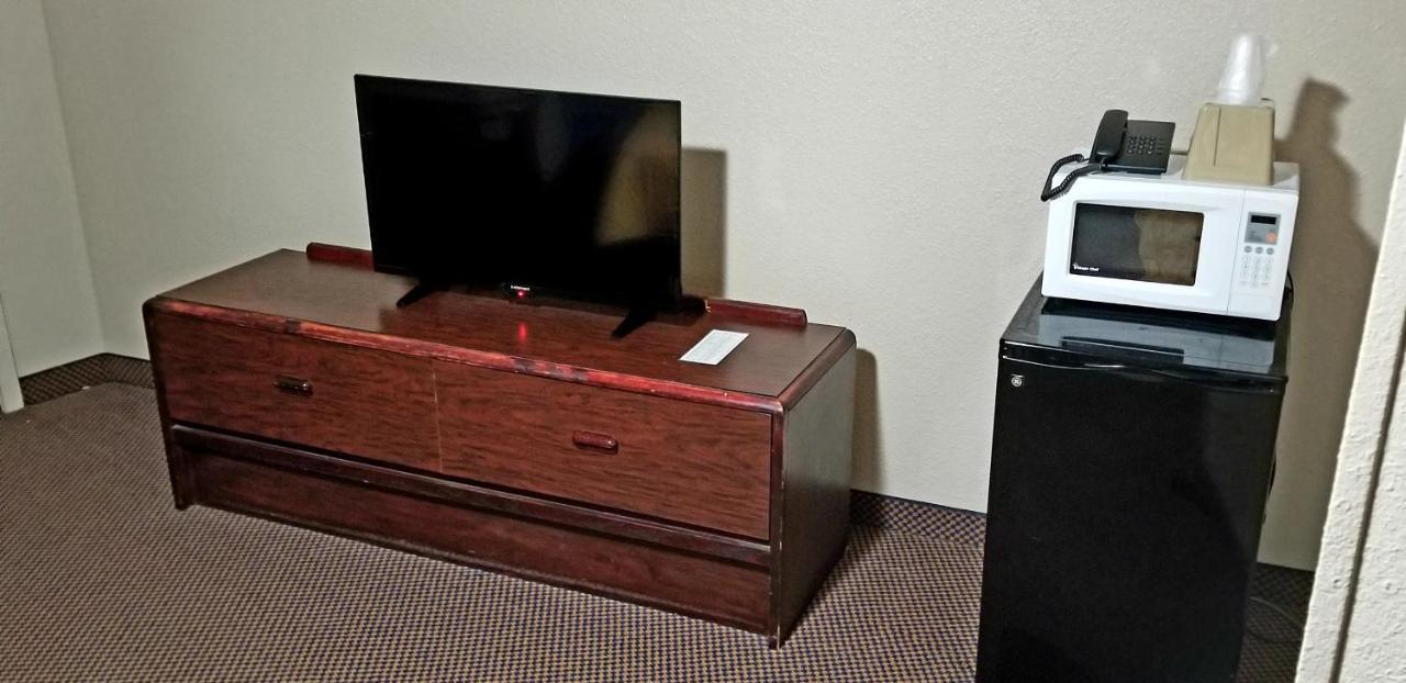 Continental Inn & Suites Конуэй Экстерьер фото
