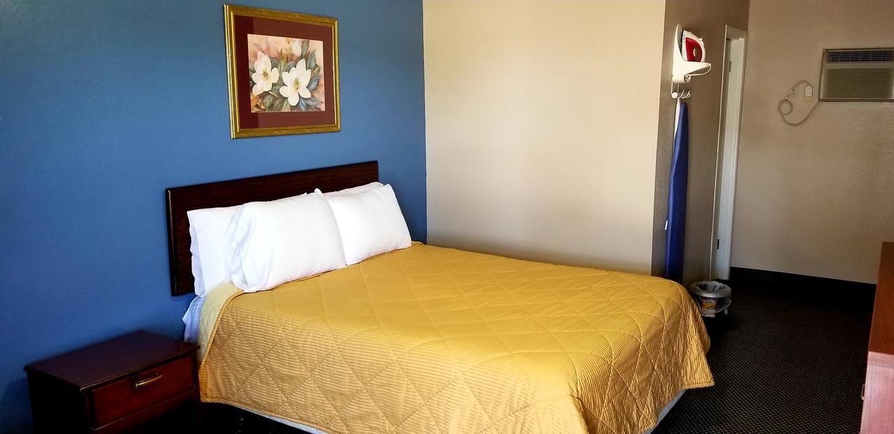 Continental Inn & Suites Конуэй Экстерьер фото